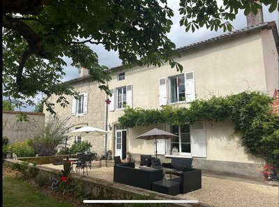 Exterieur Le Grand chardes