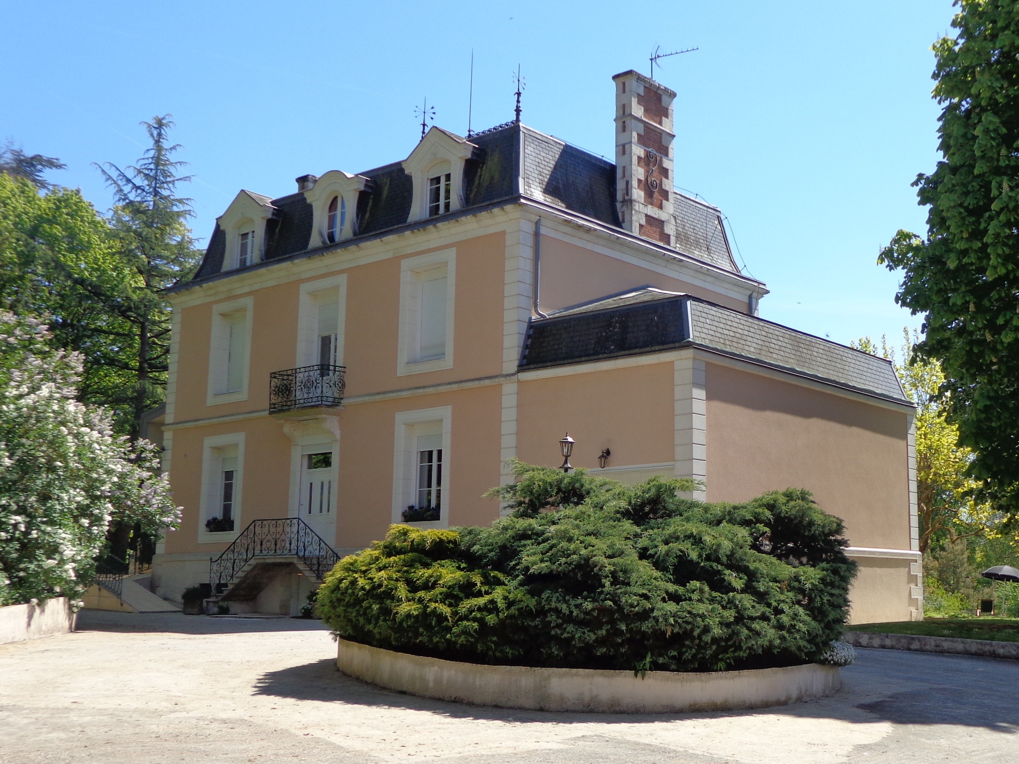 La Maison Ribotteau - L'Isle Jourdain ©La Maison Ribotteau.JPG_1