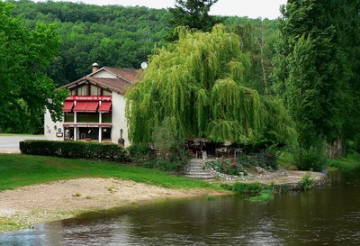 Hôtel Restaurant La Plage - Valdivienne ©La Plage.JPG_1