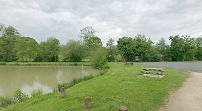 Aire de pique-nique - Petit étang de Civaux